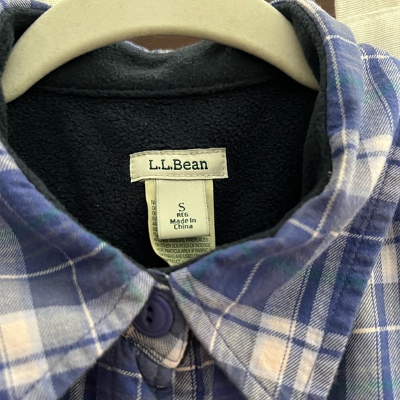 LL Bean Fleece Lined Flannel Shirt - Picture 4 of 5